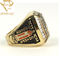 De in reliëf gemaakte Stenen van Ring Silver Gold Plating With CZ van het Douanekampioenschap